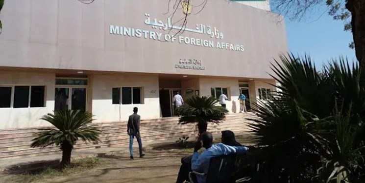 سودان: سفیر آمریکا هیچ احترامی برای ما قائل نیست