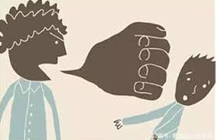 من فحش می دهم پس هستم/ خواست سلطه در نسبت دادن توهین به دیگری/ برچسب‌زنی روشنفکران تحکیم سلطه خشونت آمیز می انجامد